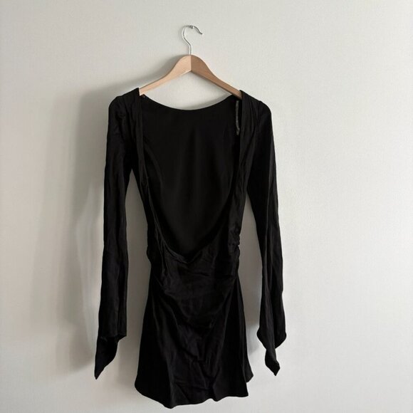 Meshki Davina Satin Black Long Bell Sleeve Mini Dress Black Size XS - Picture 8 of 10